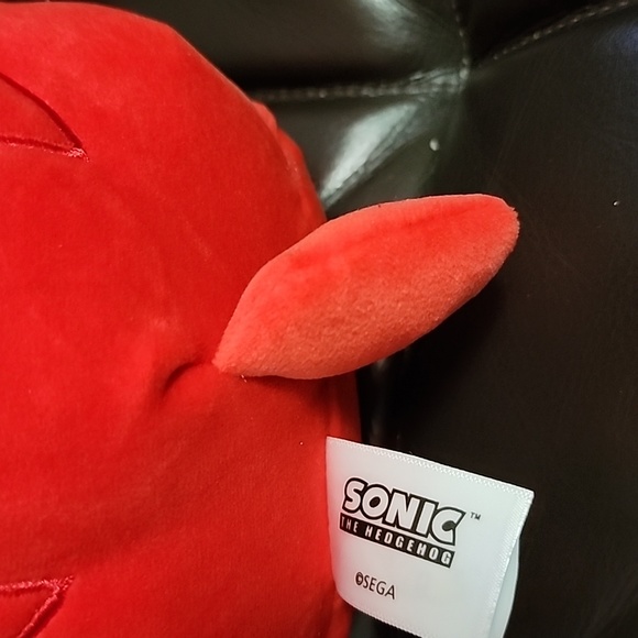 Brand new Knuckles From Sonic the Hedhog Squishmallows Pillow - Picture 7 of 11